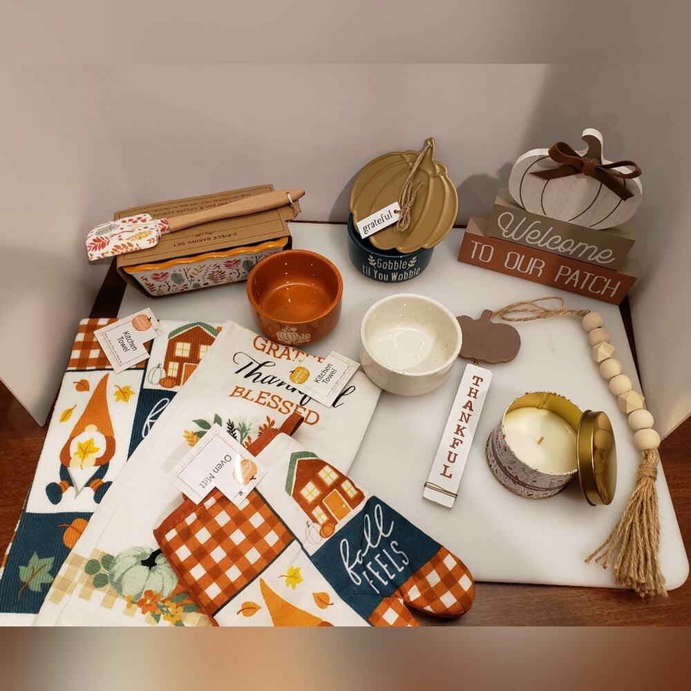 New Cottage Core Farmhouse 12 piece lot/bundle Fall‎ home inspirational p…